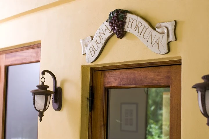 Buona Fortuna - Wall Plaque
